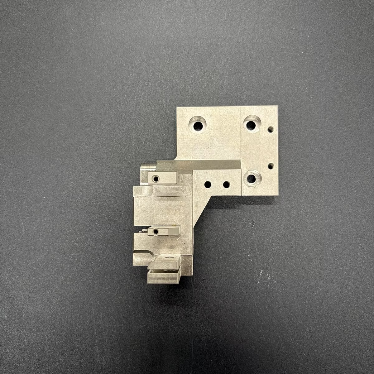 Precision CNC Machining Service for Complex Metal Parts